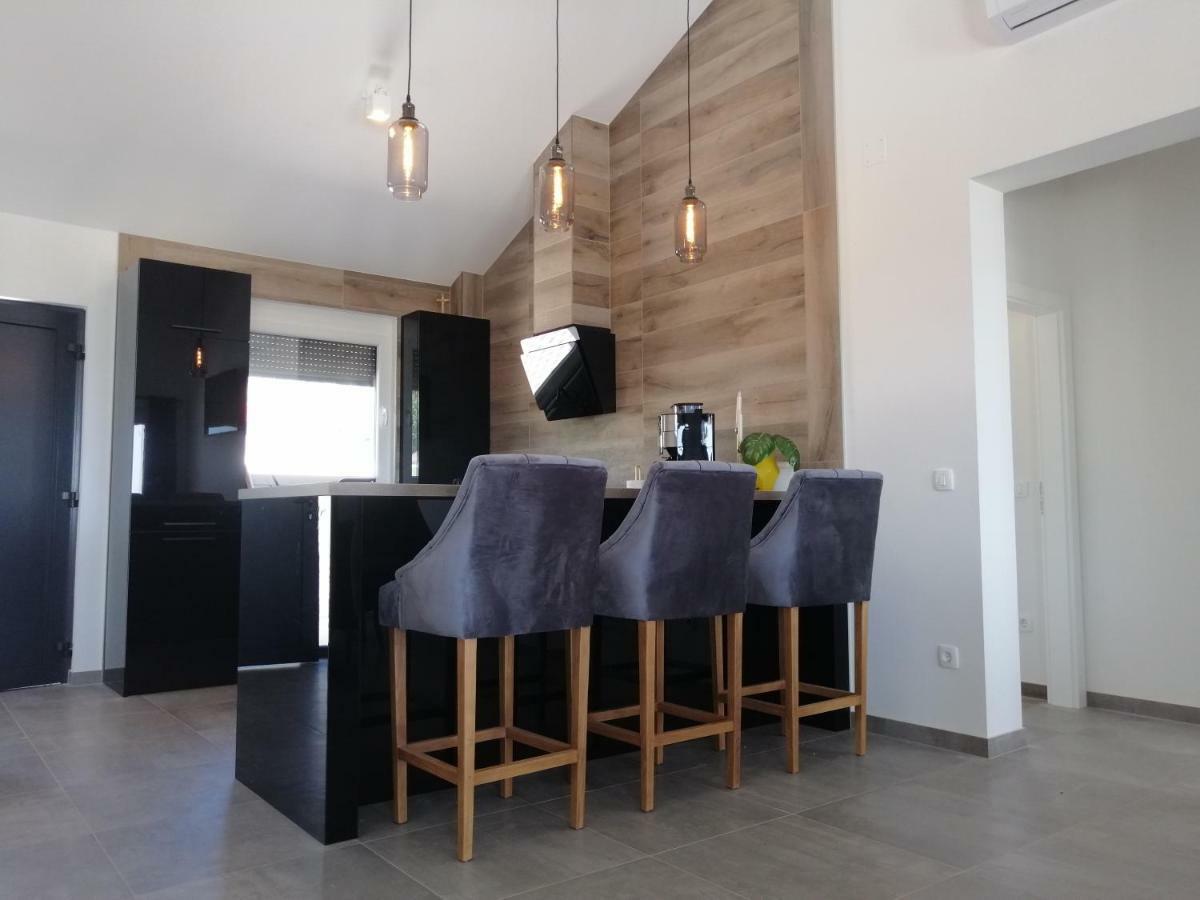 Villa Orao Kaštel Novi Zewnętrze zdjęcie