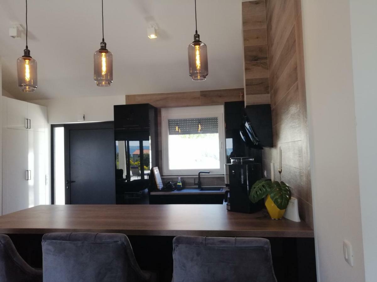 Villa Orao Kaštel Novi Zewnętrze zdjęcie