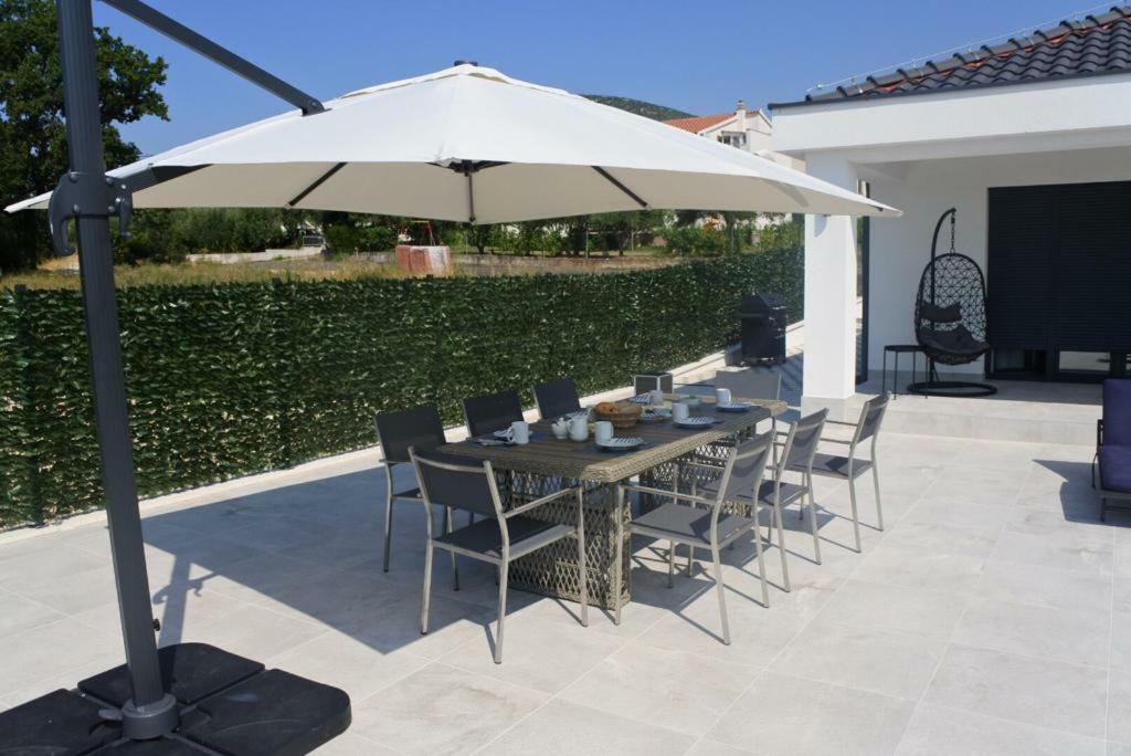 Villa Orao Kaštel Novi Zewnętrze zdjęcie